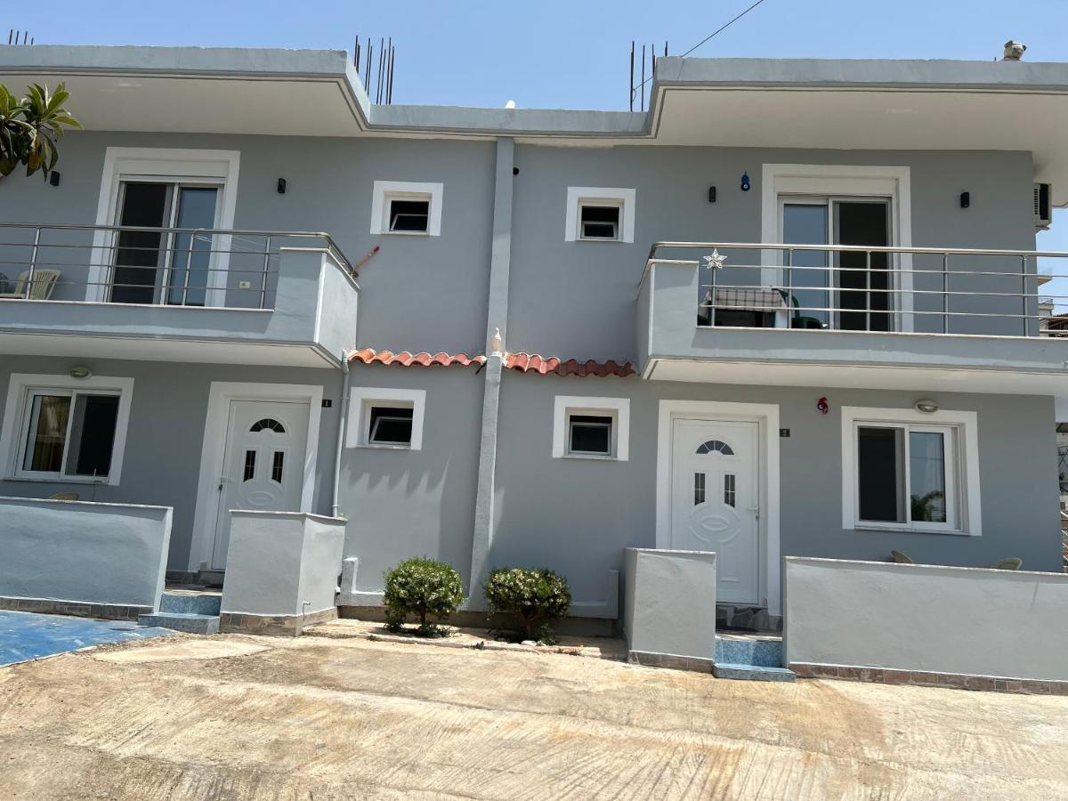Eri Apartment *